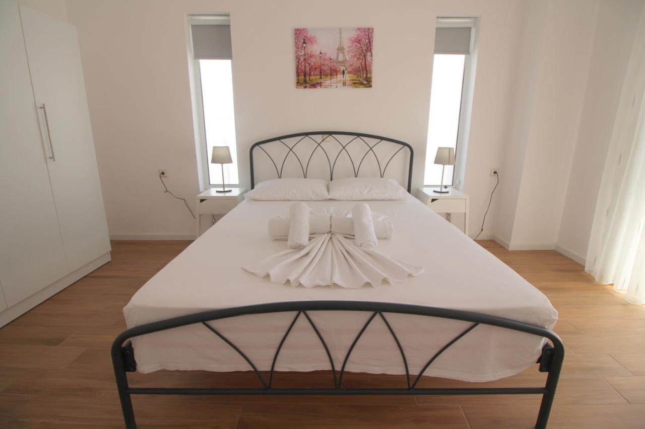 Nefeli Apartments Sarande Ngoại thất bức ảnh